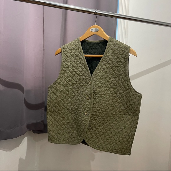 Chaps Olive Quilted Vest - Picture 5 of 9